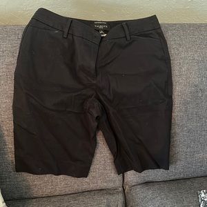 Women’s Talbots shorts.